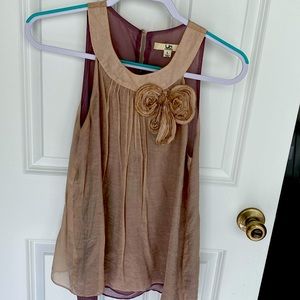 Ladies sleeveless top - Large